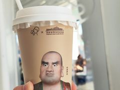 -喜茶(迪士尼小镇·平行宇宙店)