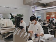-M Stand(宁波万象城店)