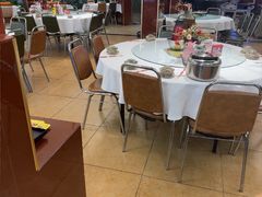 -刘姐啤酒鱼民族演艺餐厅(西街总店)