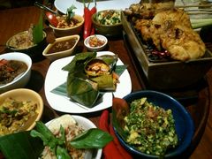 -DiAtas by Art Cafe Bumbu Bali