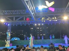 -渔家火锅·海鲜自助餐·演艺(亚龙湾天域酒店)