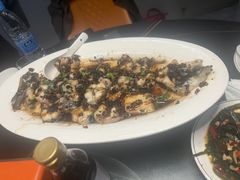 -鑫悦楼煎蟹·16年海鲜大排档
