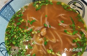 Lao Zhao's Chicken Soup Hele