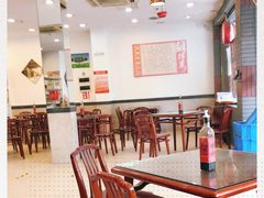 大堂-鲜得来排骨年糕(即墨路店)