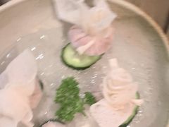 -得意咚瓜·顺德鱼生·冬瓜火锅(深圳首店)