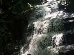 -藏龙百瀑风景区