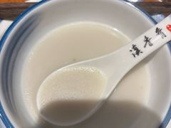 -滇香肴·云南菜蒸汽石锅鱼(云南北路店)