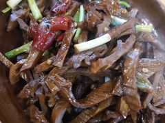 毛笋腊肉堡-万景饭店·鱼街农家菜