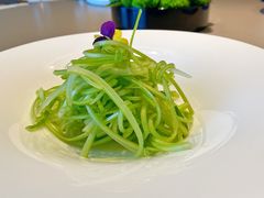 炝拌鲍芹-金海华·悦食东方(苏州中心商场店)