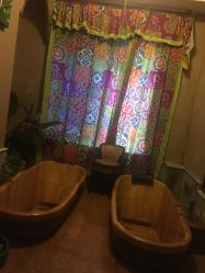 -蕾蕾美颜美容美体