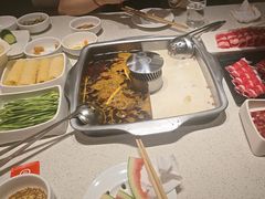 -海底捞火锅(杭州庆春路夜宵主题店)
