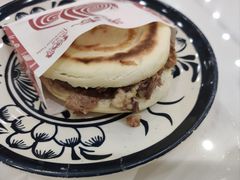 -秦香陕西食府(华贸天地店)