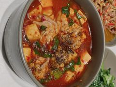 -本来精品川菜(嘉里中心店)