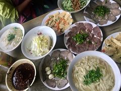 -正宗胖子抻面馆(岭东路店)