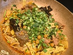 -成都你六姐·牛肉冒菜(上海环宇荟店)