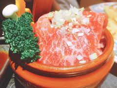 -山川小町·极番烧肉(新地假日广场店)