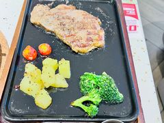 -必胜客(WOW西丽店)
