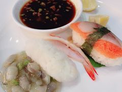 -亮马河饭店翠雅咖啡厅