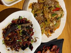 -隔壁老王·家常云南菜(花巷店)