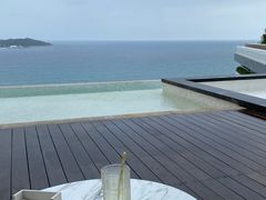 -瑰丽酒店·海吧·天际下午茶·现场DJ·天台酒吧