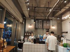 -81BAKERY(大学路店)