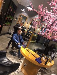 点击看大图 -时尚殿堂明星门店