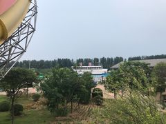 -黄河谷马拉湾海浪浴场