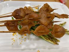 养颜猪皮-铭记烧烤制作社•吊炉乳鸽 延吉冷面