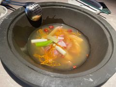 土鸡菌汤锅-芸山季·云南野生菌火锅(宝能环球汇店)