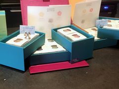 -星巴克(金谊广场店)