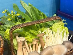 -顺水湾·牛肉牛杂火锅(驾鹤店)