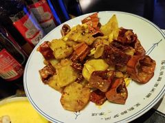香辣小土豆-胡桃里音乐酒馆(四道口店)