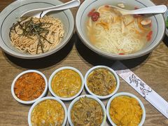 -蟹黄鱼·海派深夜面馆(巨鹿路店)