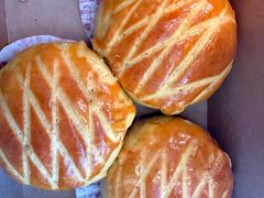 酥皮水牛奶菠萝包-陶陶居酒家(白云机场T2店)