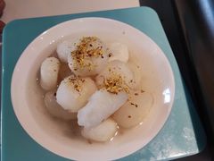 -江边城外烤全鱼(世茂广场店)