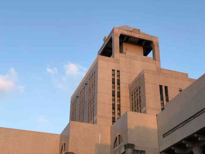 大食代(美罗城店)-"有点大学食堂的感觉.但是味道实在失望.