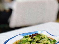 刀拍黄瓜-早酒肖汉老味拌面