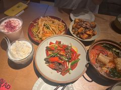 -云海肴·汽锅鸡·云南菜(天山百盛优客店)