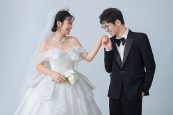 -莫兰迪婚纱摄影