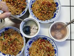 皮蛋肉饼汤-小罗子汤店(大士院总店)