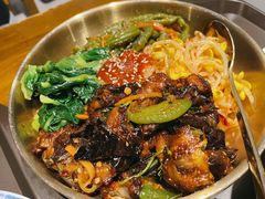 老妈拌饭-聚合鑫东北熏酱熟食麻辣面(长阳店)