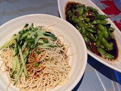 -肥肥虾庄·金牌油焖大虾(杨园滨江时代walk店)