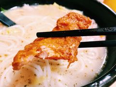 -阿香米线(余姚五彩城店)