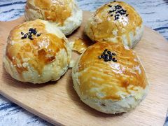 -云朵上的鱼(莘庄店)
