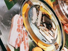 -哈哈碳都·牛肋条无限自助烤肉(台江万达店)