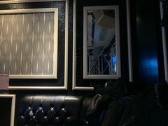 -乐界KTV(虹桥中心店)