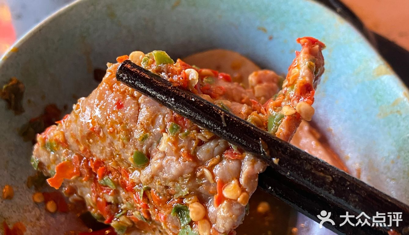 「火凤祥鲜货火锅(珠海总店)」「双椒牛肉」「酸汤老鸭
