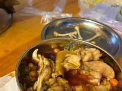 -鸿顺老铁锅美蛙鱼府(解放碑店)