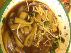 -拈签一笑黄牛肉辣卤串串