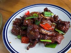 -芦茨金富饭庄·25年老字号·专做稻草鸡